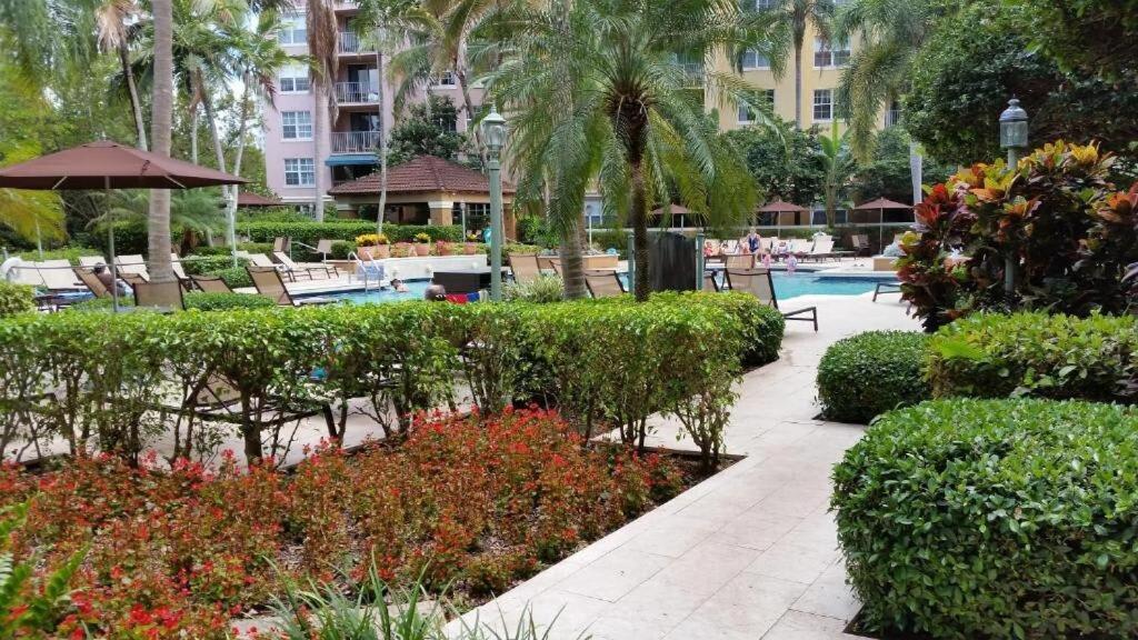 Uhost Ai - 3B Gem W Golf & Intracoastal Views Miami Esterno foto