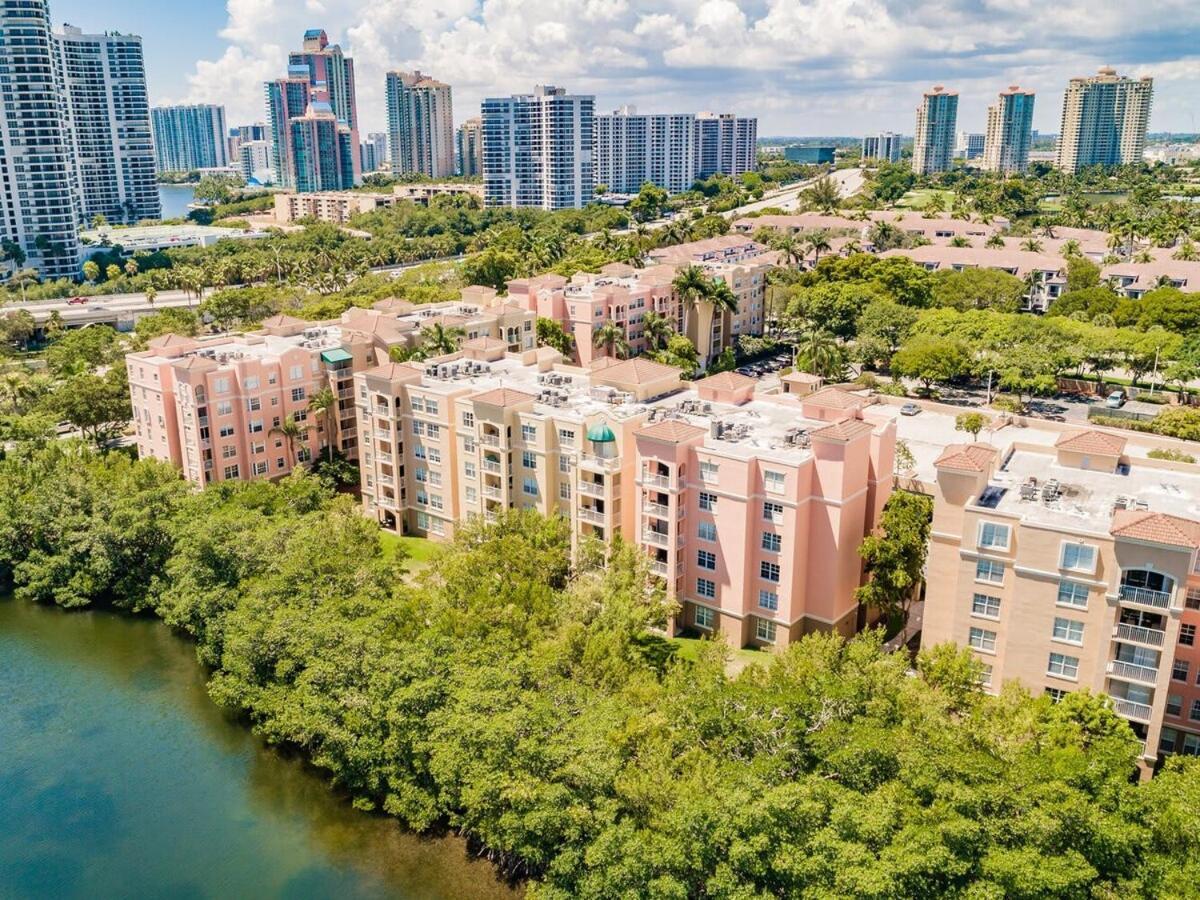 Uhost Ai - 3B Gem W Golf & Intracoastal Views Miami Esterno foto