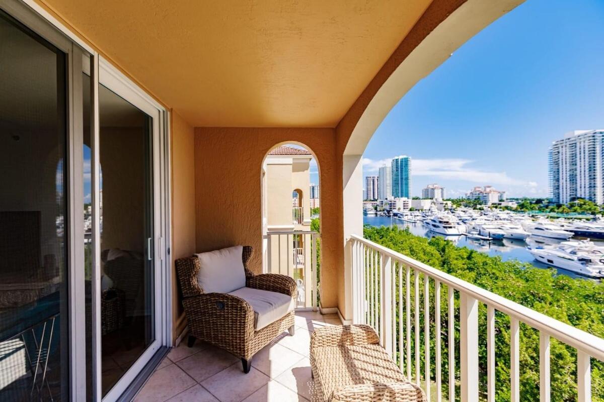 Uhost Ai - 3B Gem W Golf & Intracoastal Views Miami Esterno foto